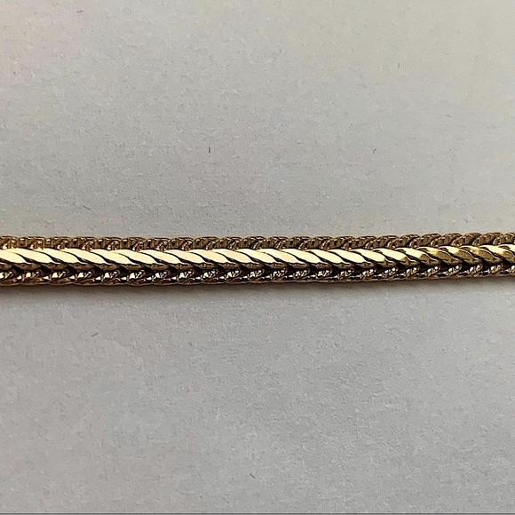 #SOLD# VINTAGE MONET GOLD-PLATED CUBAN WHEAT FILAGREE LINK ADJUSTABLE NECKLACE - Picture 8 of 14